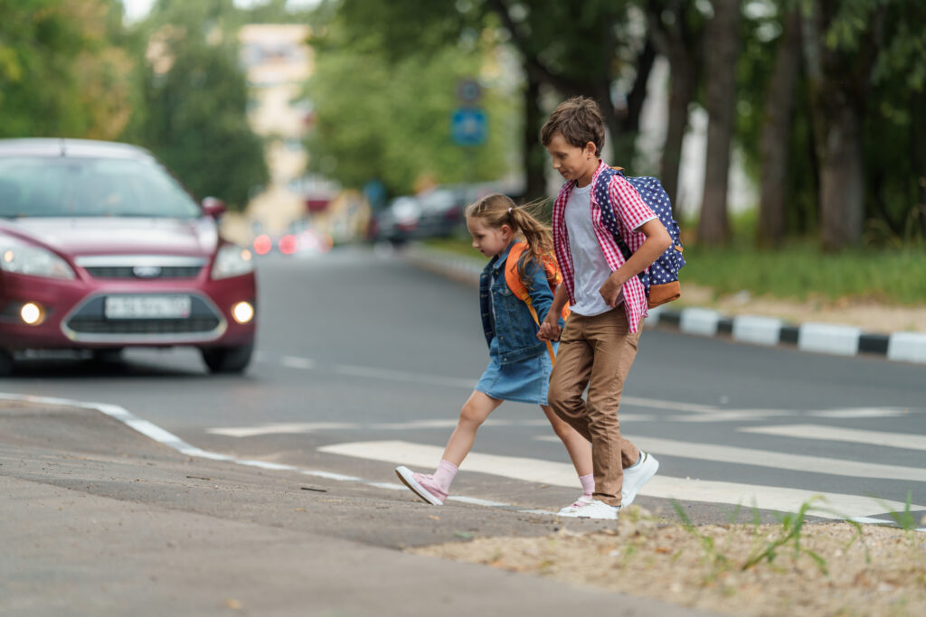 10-ways-to-help-improve-child-pedestrian-safety